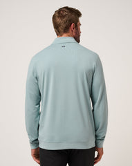 Arona Travis Mathew Men