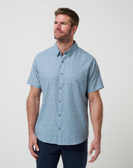 Arona Travis Mathew Men