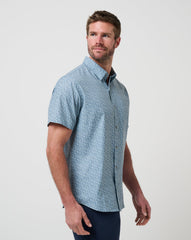 Arona Travis Mathew Men