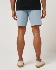 Arona Travis Mathew Men