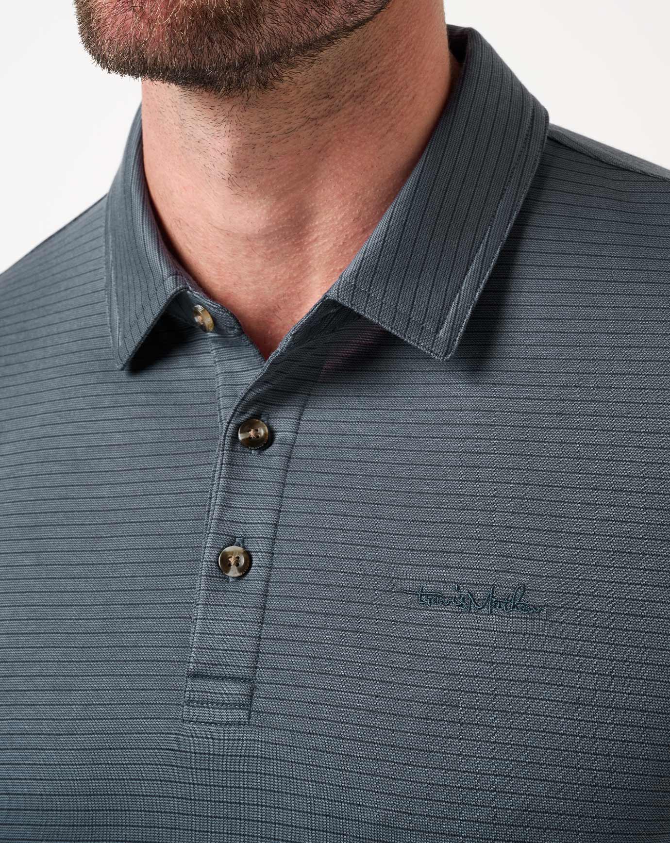 Mood Indigo/Vintage Indigo Travis Mathew Men
