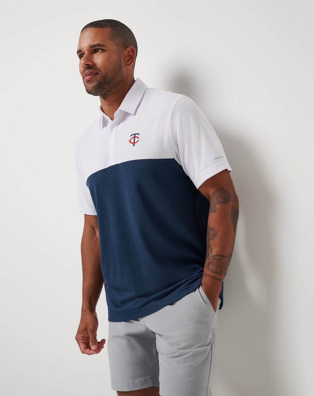 White/Navy Travis Mathew Men|New