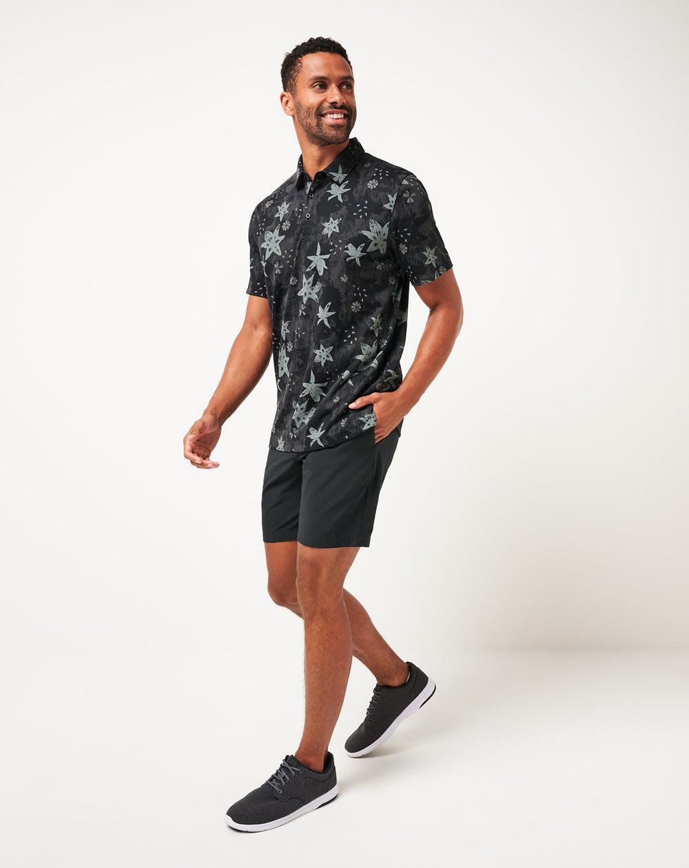 Black Travis Mathew Men