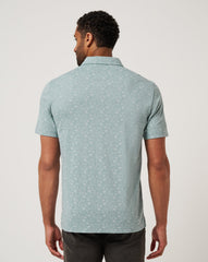 Arona Travis Mathew Men