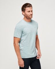 Arona Travis Mathew Men
