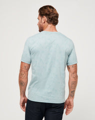 Arona Travis Mathew Men
