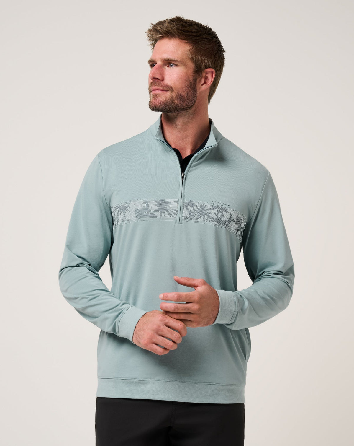 Arona Travis Mathew Men