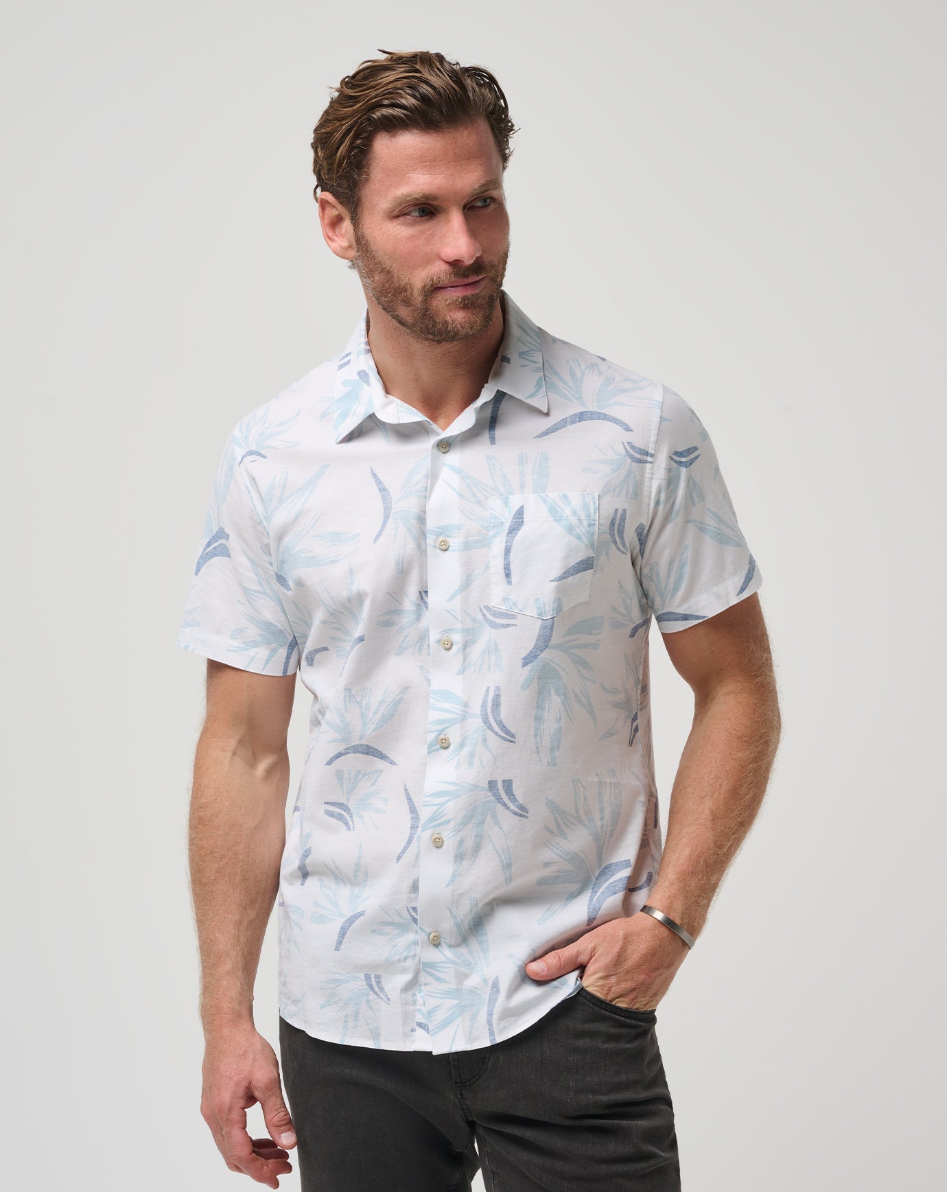 White/Quiet Harbor Travis Mathew Men