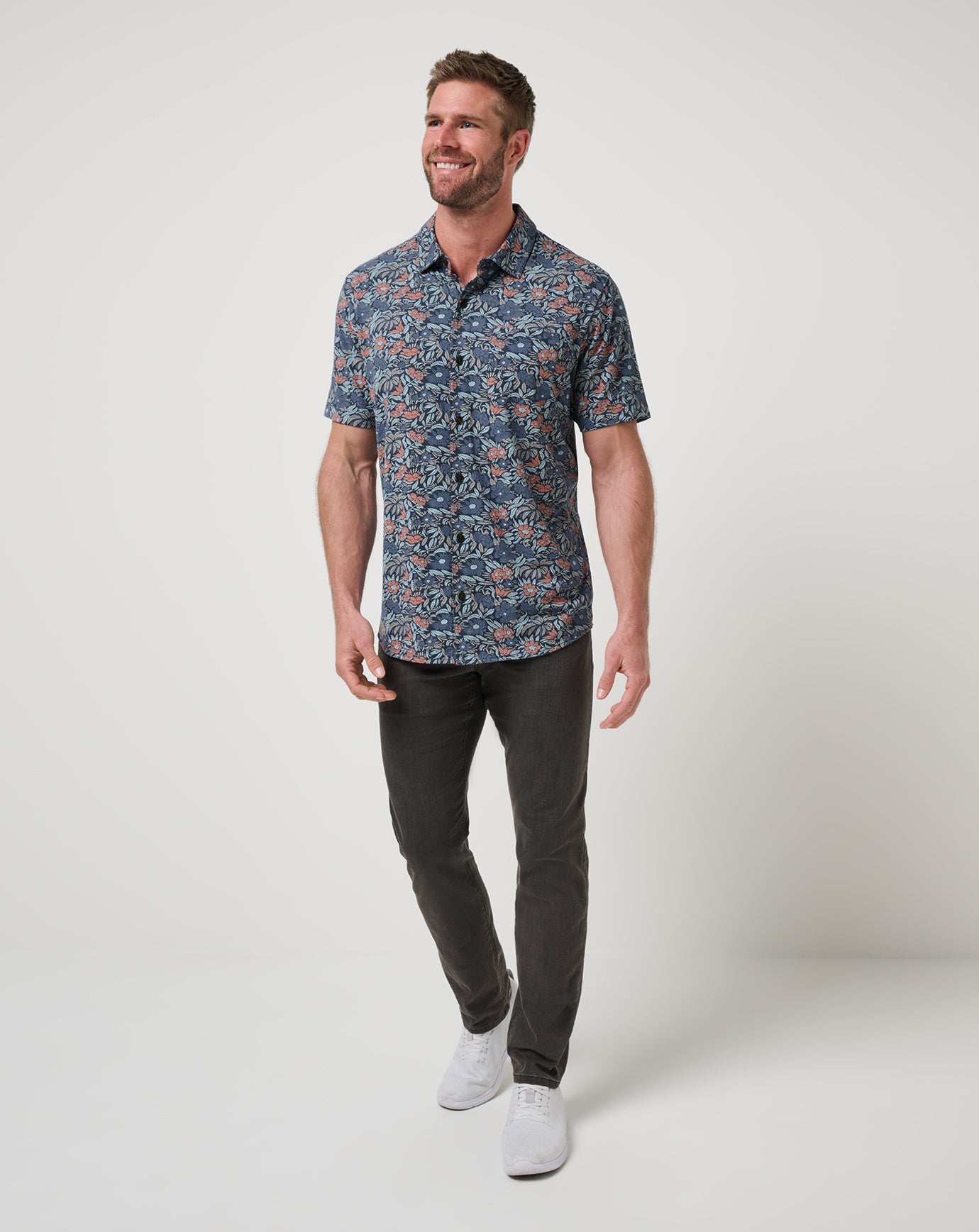 Mood Indigo/Vintage Indigo Travis Mathew Men