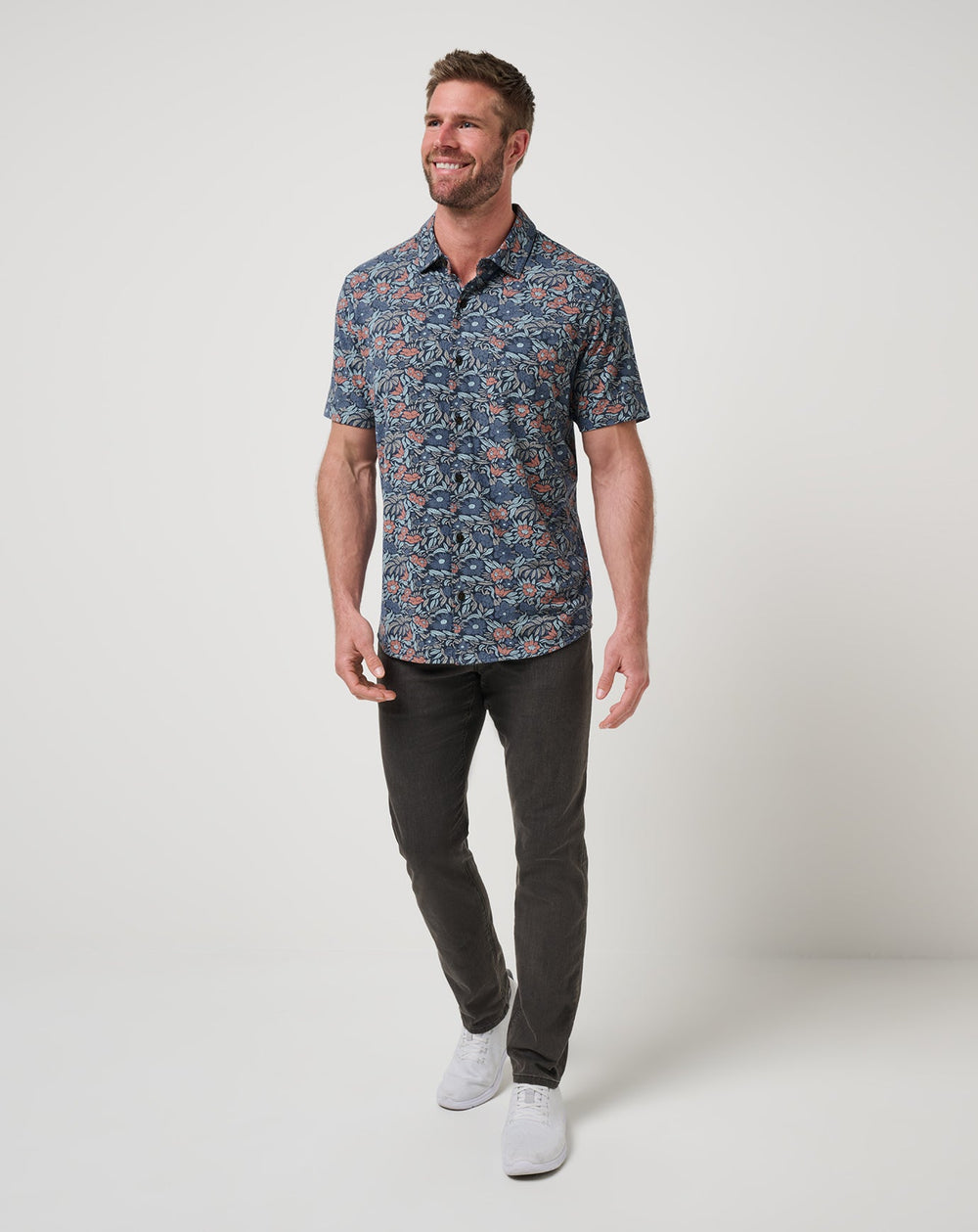 Mood Indigo/Vintage Indigo Travis Mathew Men