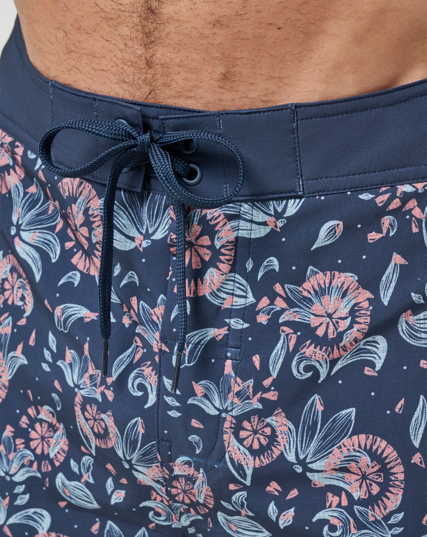 Mood Indigo/Vintage Indigo Travis Mathew Men