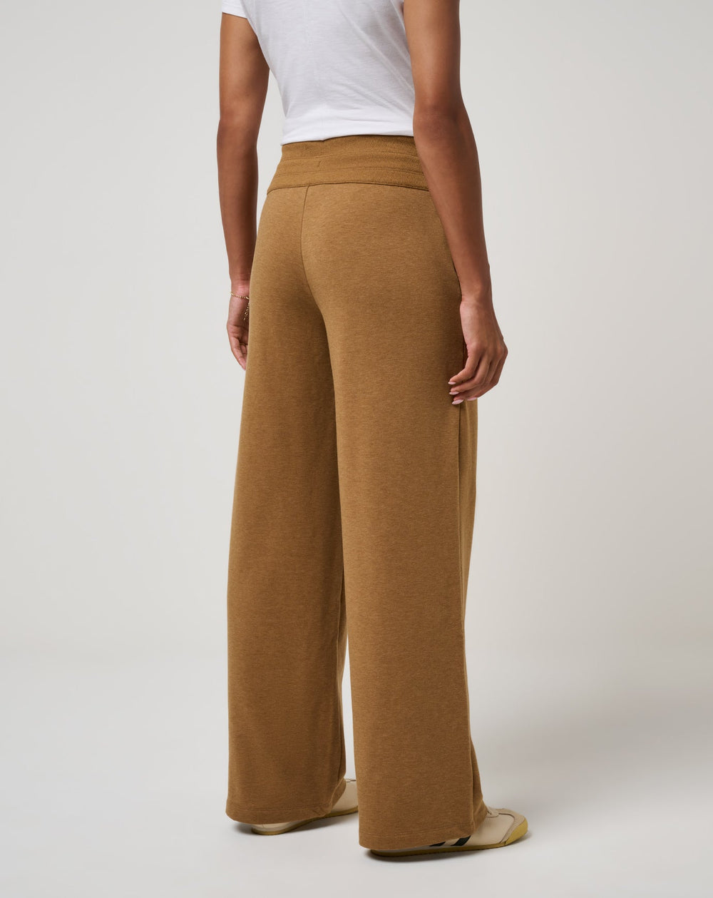 Heather Spice Travis Mathew Women