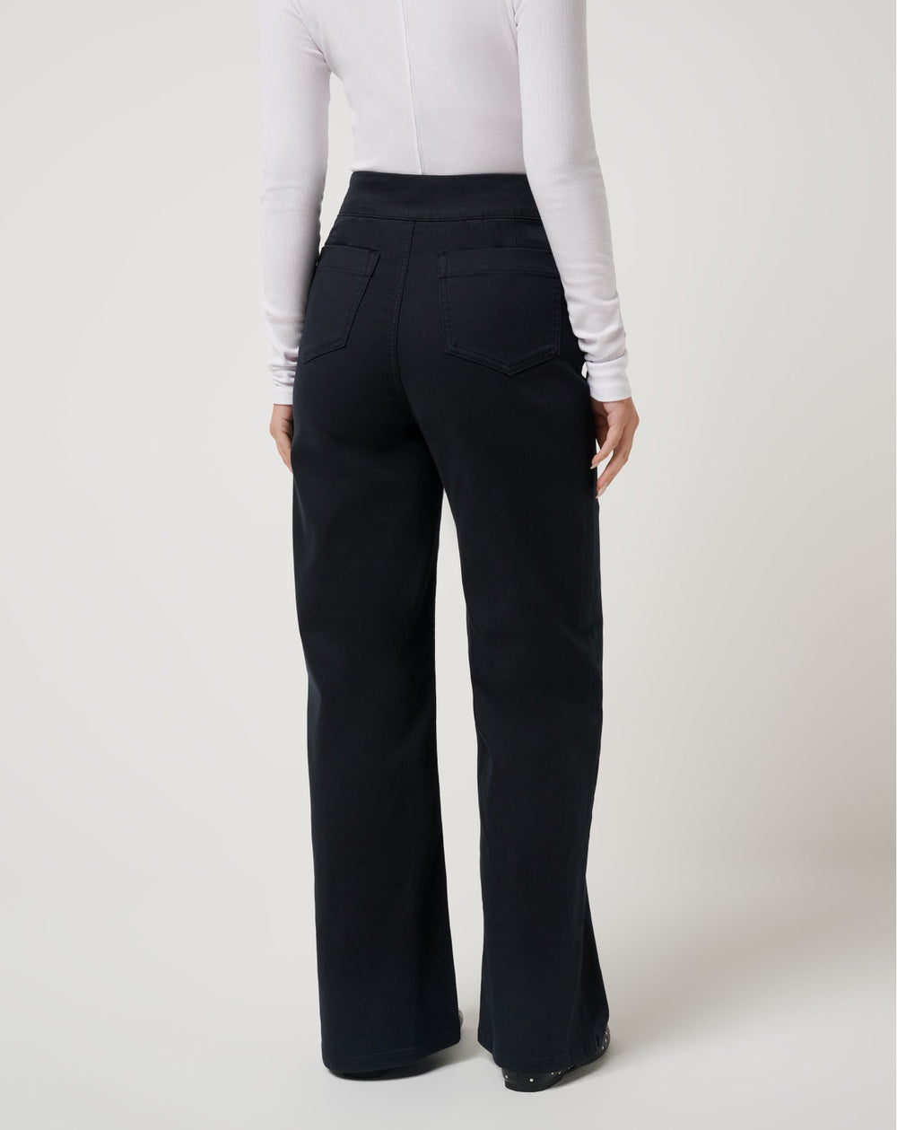 Black Travis Mathew Women