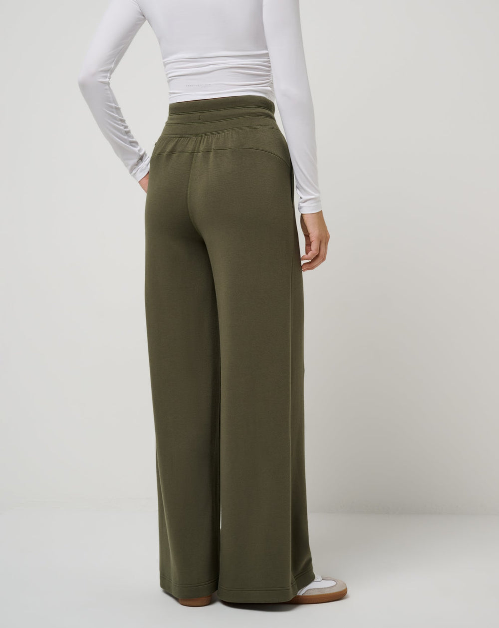 Grape Leaf Travis Mathew Women