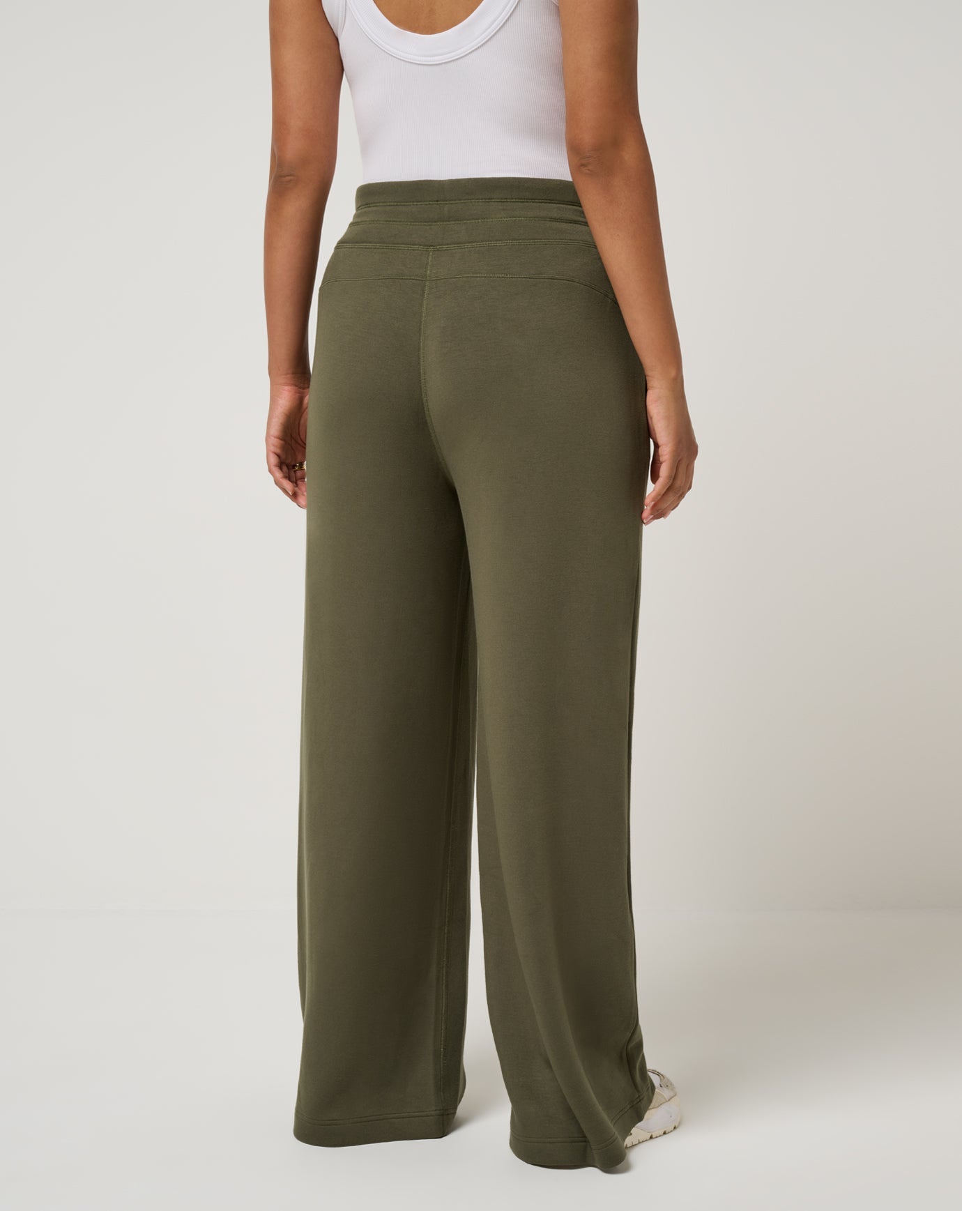 Grape Leaf Travis Mathew Women