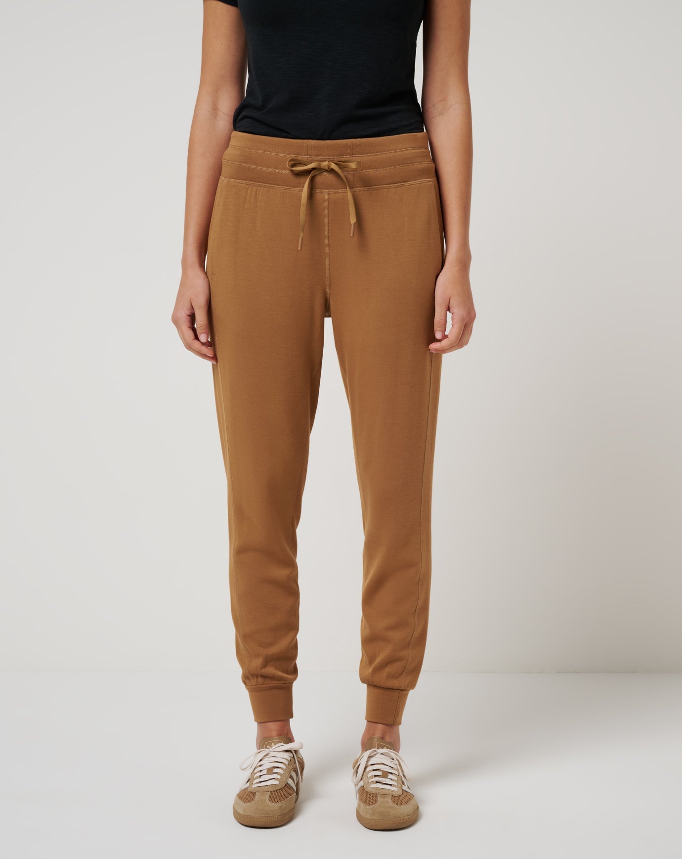Chestnut Travis Mathew Women