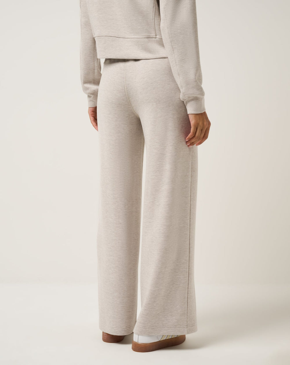 Heather Savannah Tan Travis Mathew Women