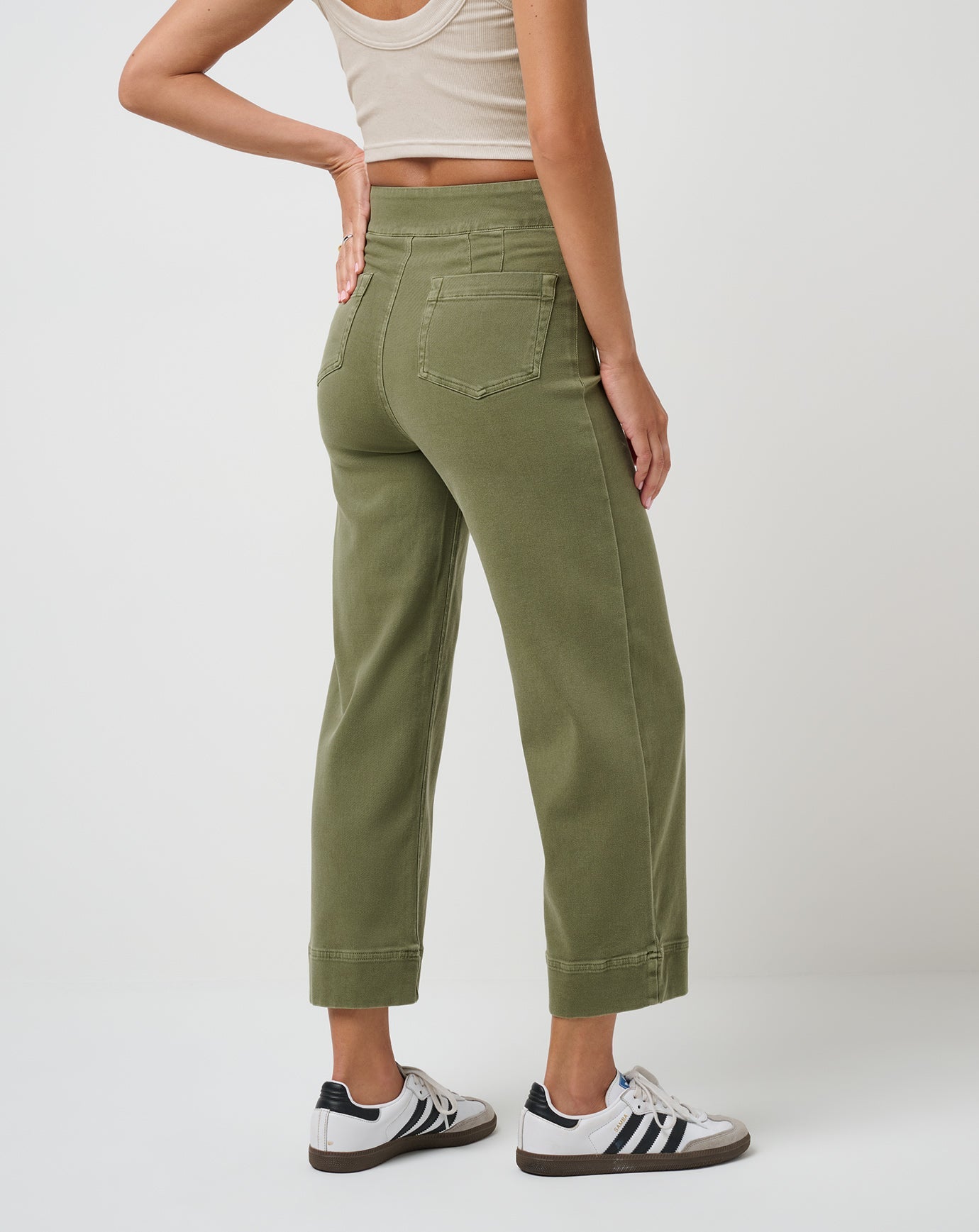 Clover Travis Mathew Women