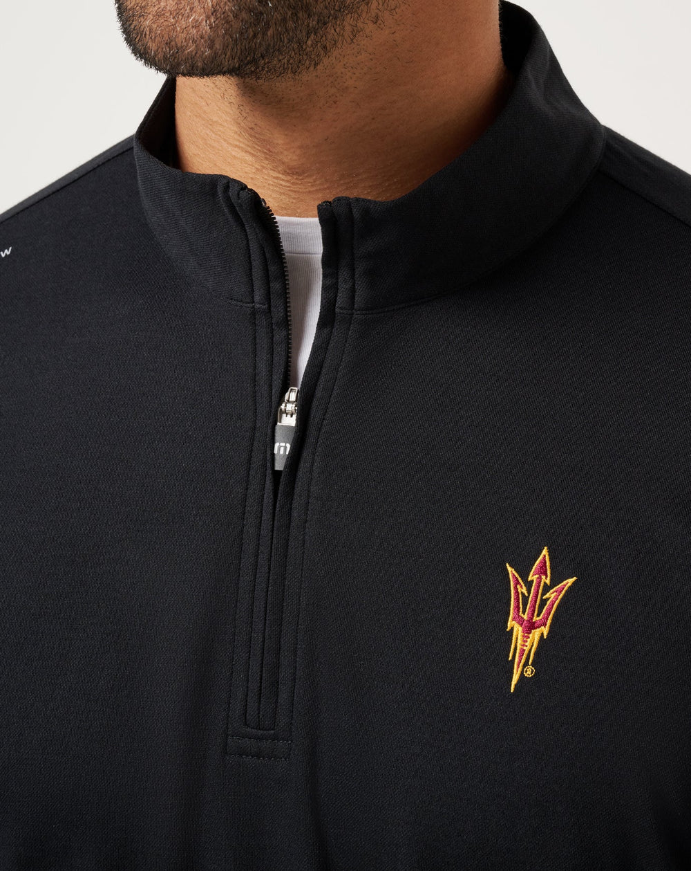 Black Travis Mathew Game Day|New