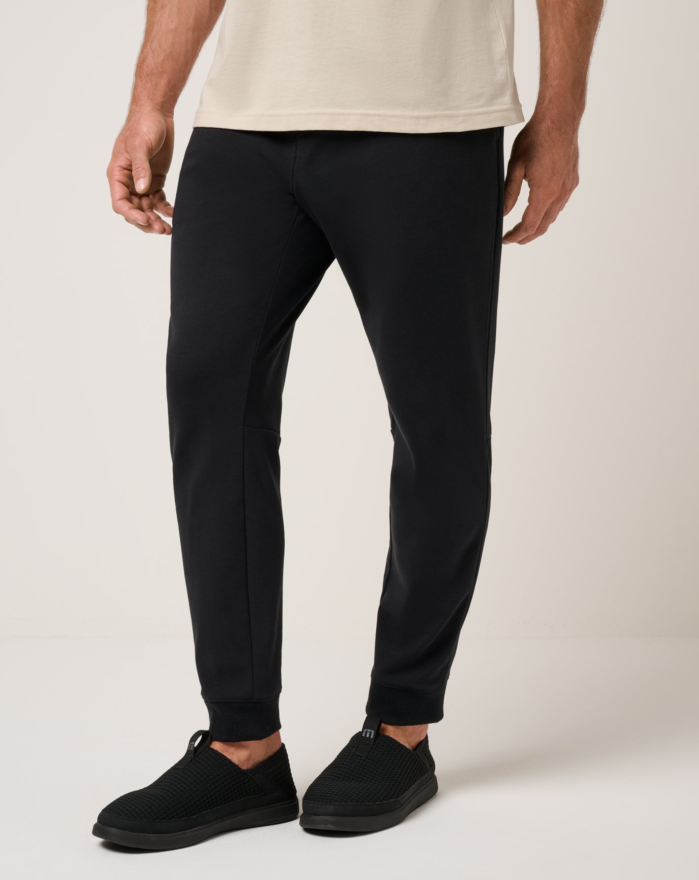 Black Travis Mathew New