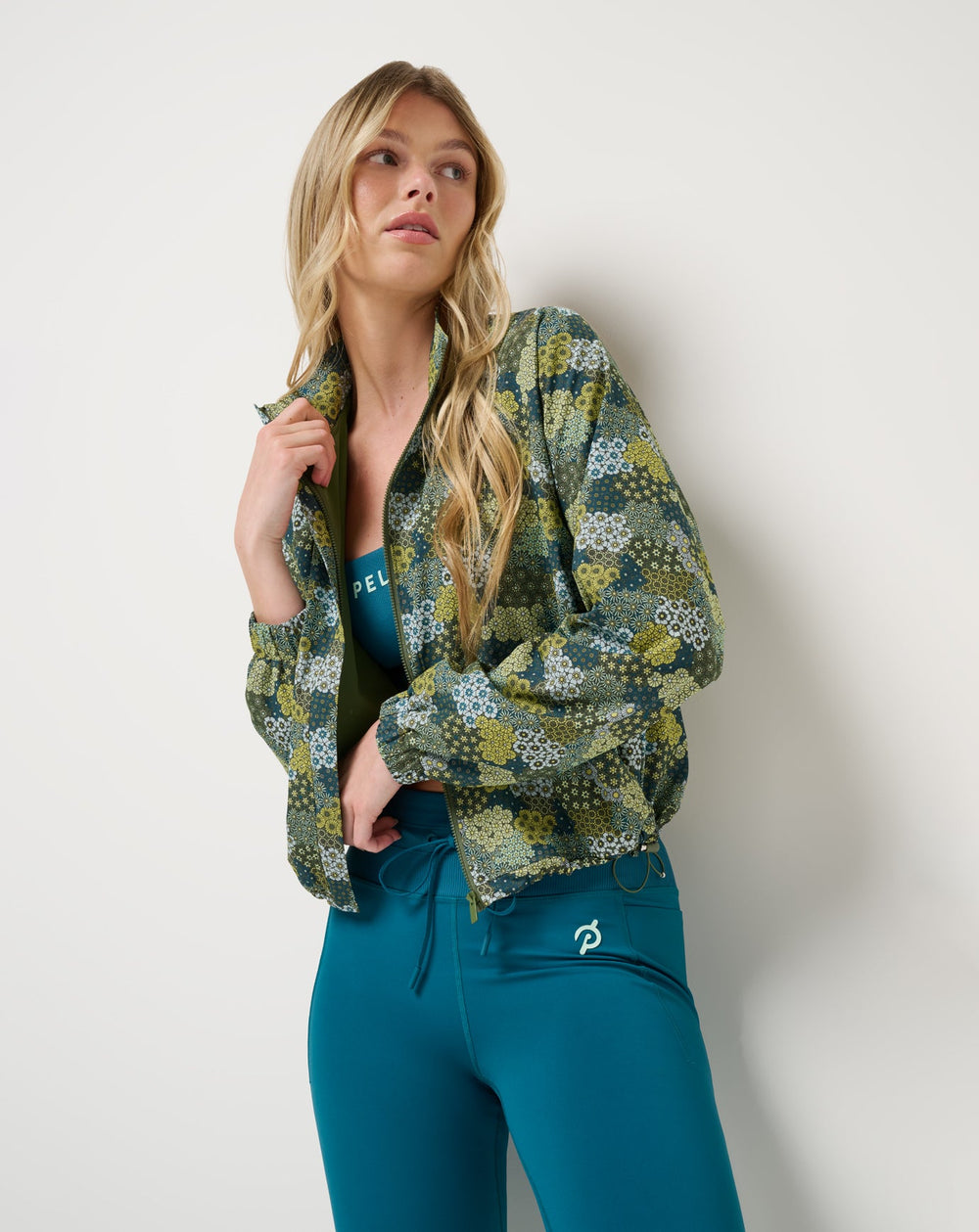 Bronze Green Multi Travis Mathew New