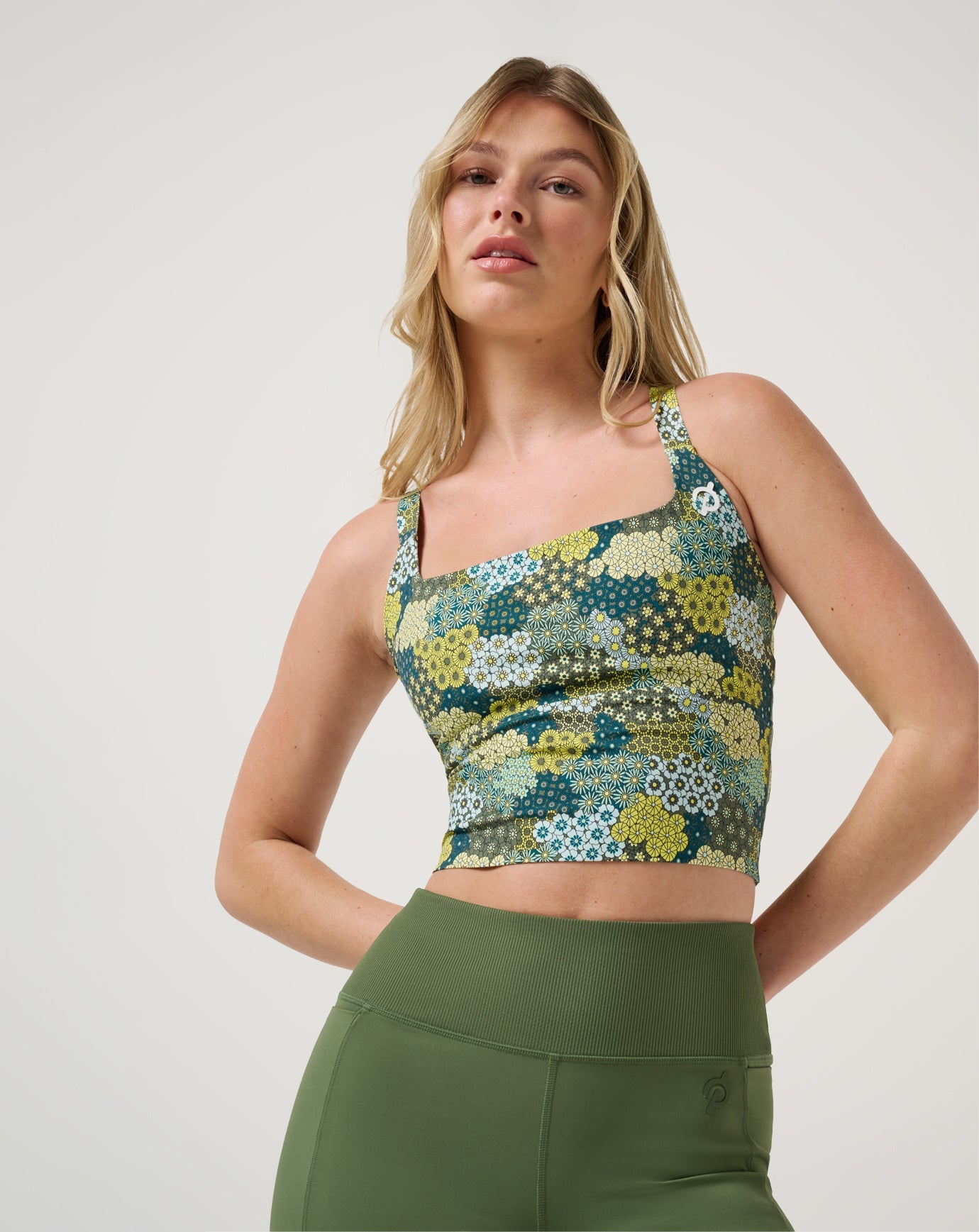 Bronze Green Multi Travis Mathew New