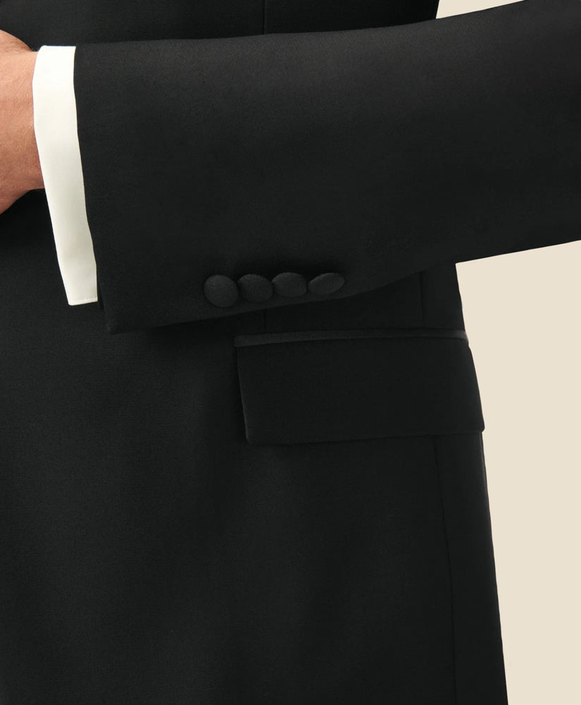 Classic Fit Wool 1818 Peak Lapel Tuxedo