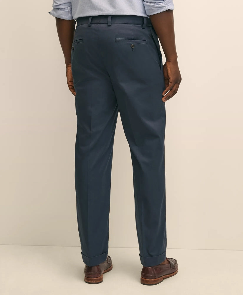 Pleated Traditional Fit Stretch Cotton Advantage Chino® Pants