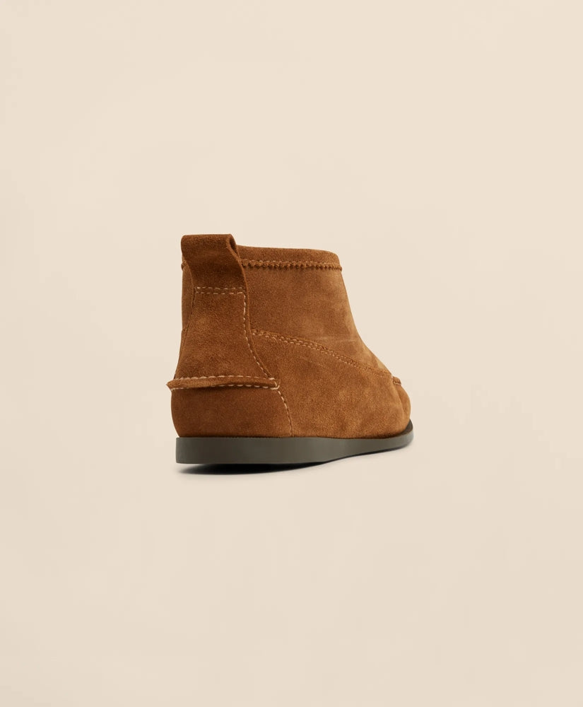 Leather Lace-Up Chukka Boots