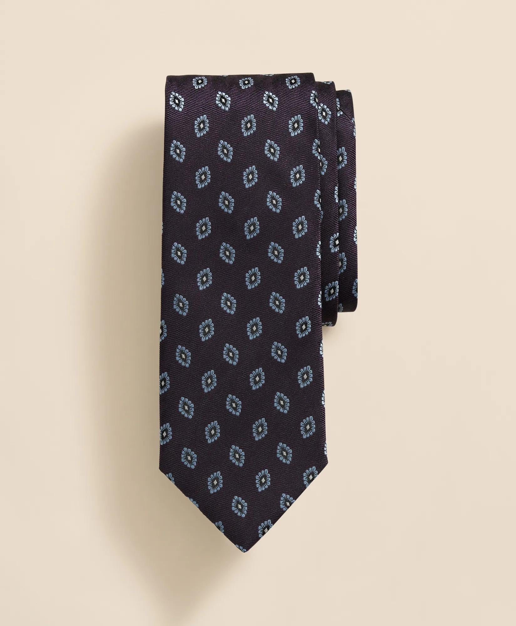 Silk Spaced Flower Tie