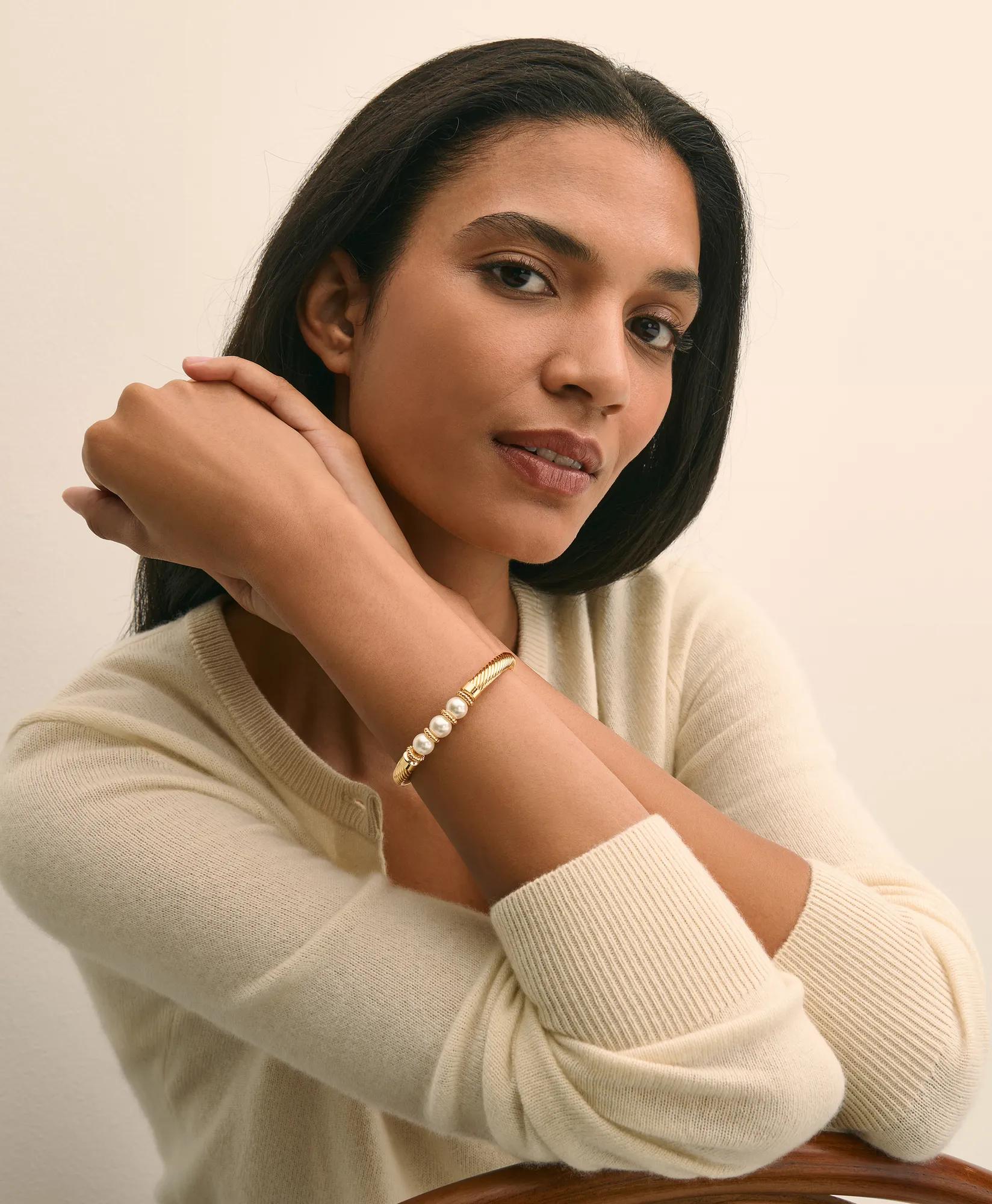 Stretch Faux-Pearl Bracelet with Gold-Plated Rope Detail