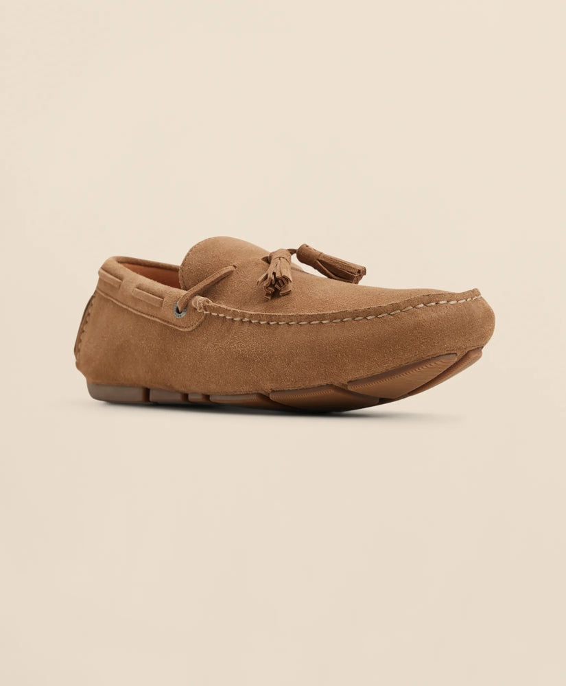 Brown,8,D