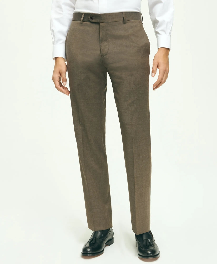 Brown,32,30