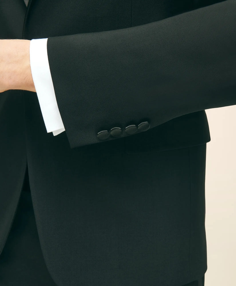 Classic Fit Wool 1818 Tuxedo